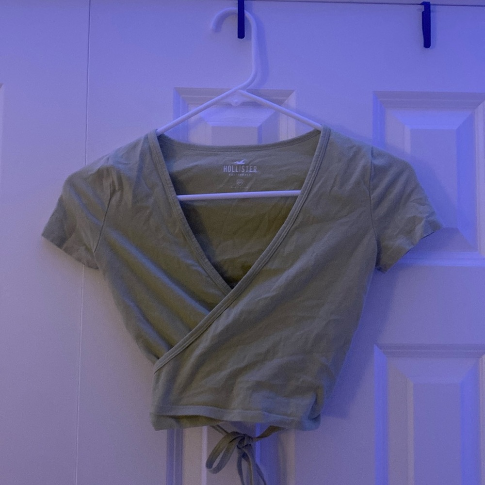 Hollister Top